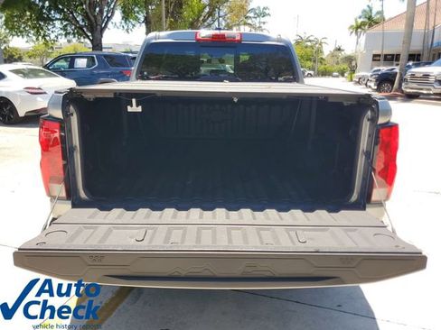 Used 2024 Chevrolet Colorado LT w/ LT Convenience Package RWD image 11