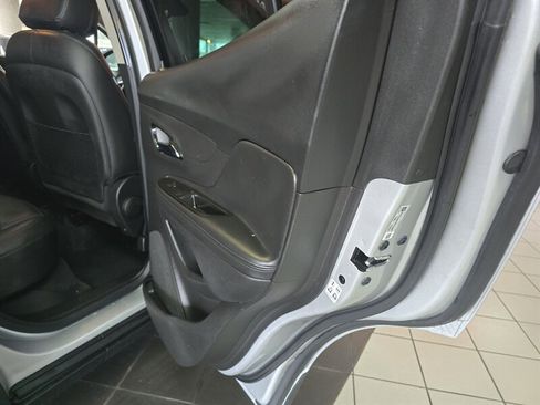Used 2017 Buick Encore Essence w/ Experience Buick Package AWD/4WD image 13