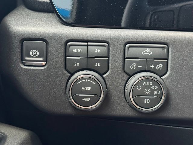 New 2026 Chevrolet Silverado 1500 RST w/ Z71 Off-Road Package AWD/4WD image 29