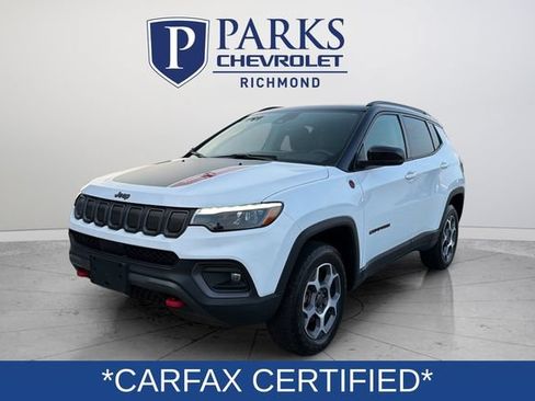 Used 2022 Jeep Compass Trailhawk w/ Trailhawk Elite Group AWD/4WD image 3