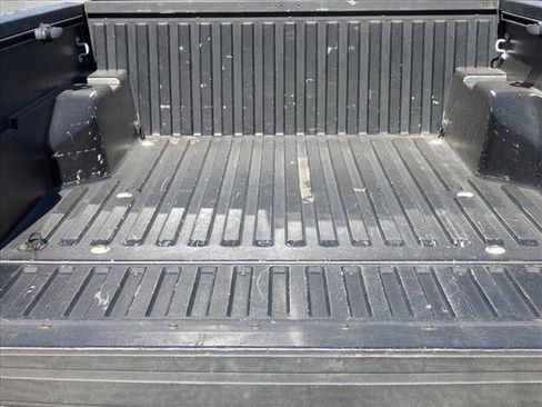 Used 2021 Toyota Tacoma TRD Off-Road w/ Technology Package AWD/4WD image 6