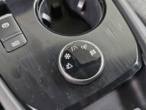 Used 2022 Nissan Rogue S AWD/4WD image 20