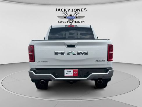 Used 2025 RAM 1500 Limited AWD/4WD image 4