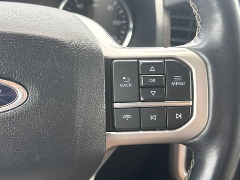 Used 2024 Ford Expedition Limited AWD/4WD image 17