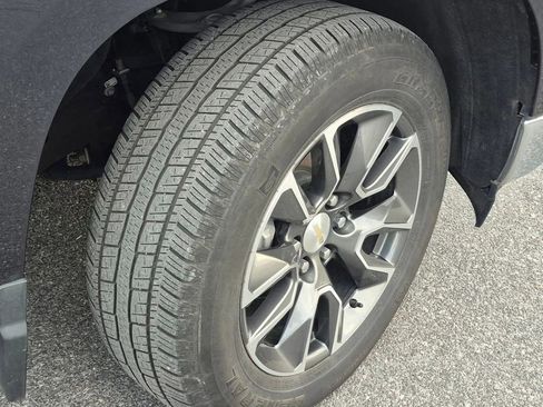 Used 2023 Chevrolet Silverado 1500 LT image 20