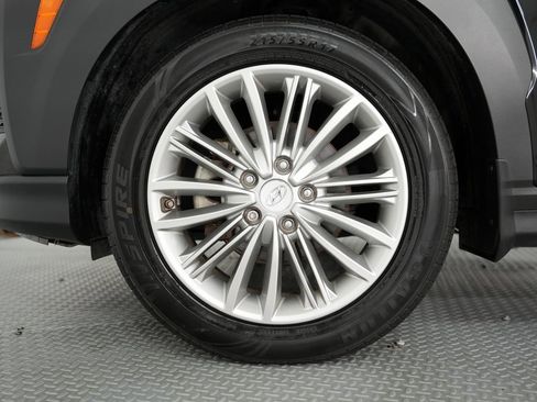 Used 2018 Hyundai Kona SEL image 54