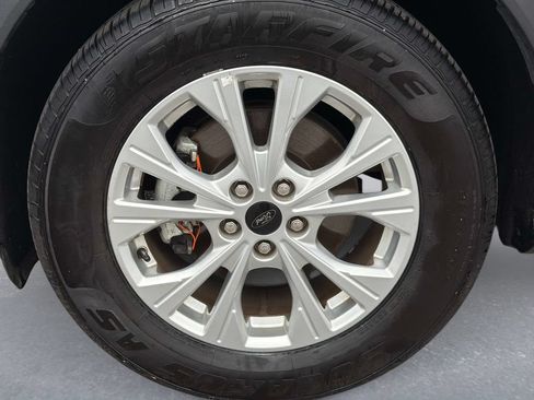 Used 2024 Ford Escape Active AWD/4WD image 9