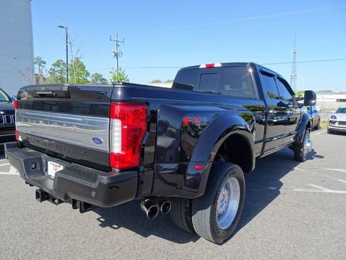 Used 2019 Ford F450 Limited image 4