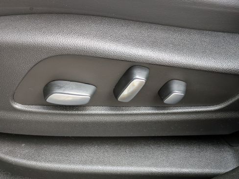 Certified 2023 Cadillac XT5 Premium Luxury image 20