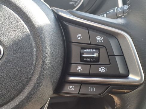 Certified 2023 Subaru Forester Premium image 17