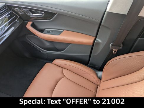 Certified 2024 Audi Q7 3.0T Prestige image 21