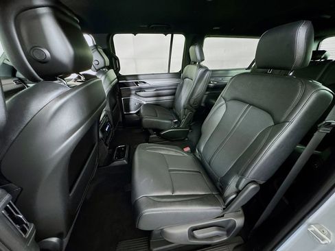 New 2026 Jeep Grand Wagoneer L Limited AWD/4WD image 25