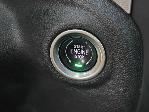 Used 2021 GMC Sierra 1500 Elevation image 33