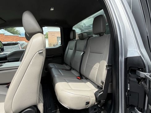 Used 2020 Ford F350 XL w/ Power Equipment Group image 6