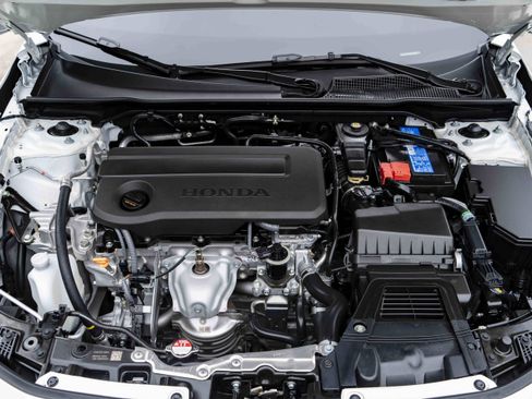 Used 2025 Honda Civic Sport image 41