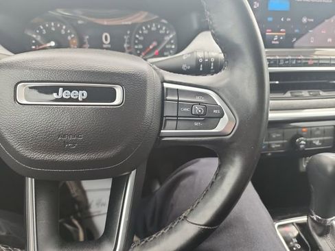 Used 2022 Jeep Compass Latitude AWD/4WD image 20
