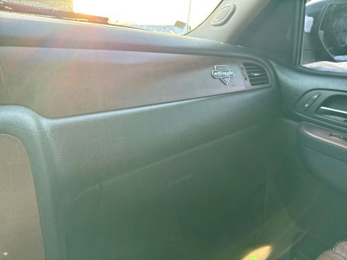 Used 2011 GMC Sierra 1500 SLT image 15