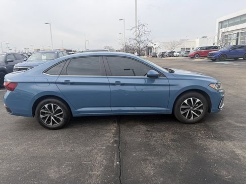 Used 2025 Volkswagen Jetta S image 7