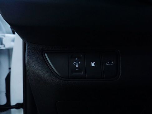 Certified 2026 Genesis G70 2.5T Prestige image 14