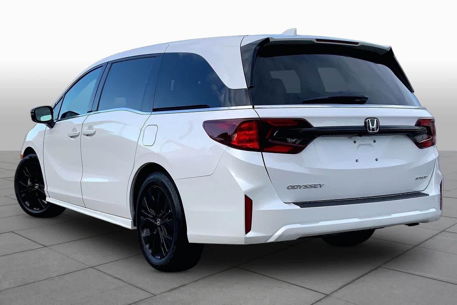 Used 2025 Honda Odyssey Sport-L image 12
