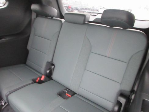 New 2026 GMC Acadia AT4 w/ Super Cruise Package AWD/4WD image 15