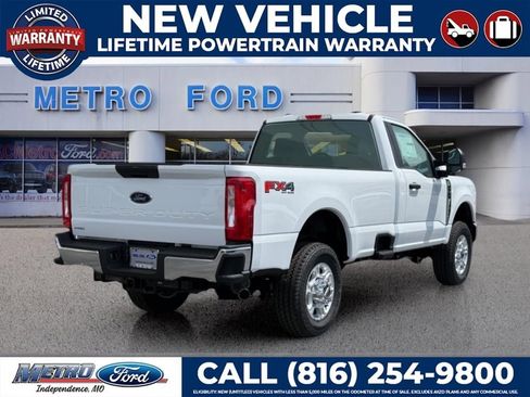 New 2025 Ford F350 XLT w/ FX4 Off-Road Package image 3