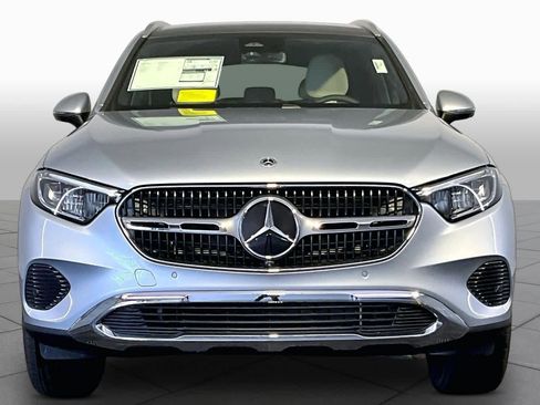 New 2026 Mercedes-Benz GLC 300 4MATIC image 2