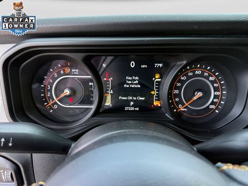 Used 2025 Jeep Gladiator Sport AWD/4WD image 26