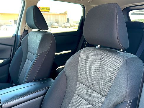 Used 2024 Nissan Rogue SV FWD image 14
