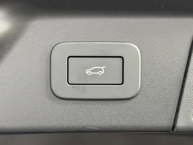 New 2026 Land Rover Range Rover Velar S AWD/4WD image 18
