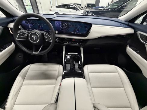 Used 2025 Buick Envision Avenir AWD/4WD image 15
