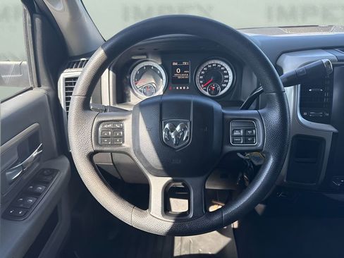 Used 2014 RAM 2500 SLT RWD image 12