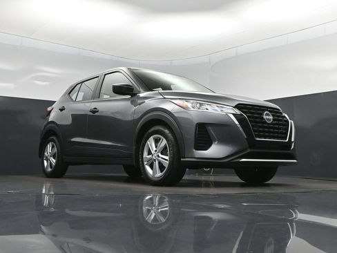 Used 2024 Nissan Kicks S FWD image 44