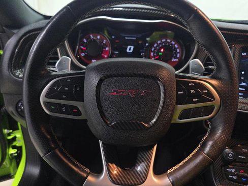 Used 2019 Dodge Challenger SRT Hellcat Redeye image 19