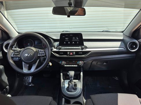 Used 2019 Kia Forte LXS FWD image 11