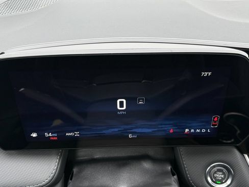 New 2026 Chevrolet Equinox LT w/ Convenience Package II AWD/4WD image 13