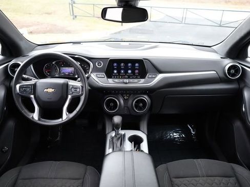 Used 2021 Chevrolet Blazer LT image 13