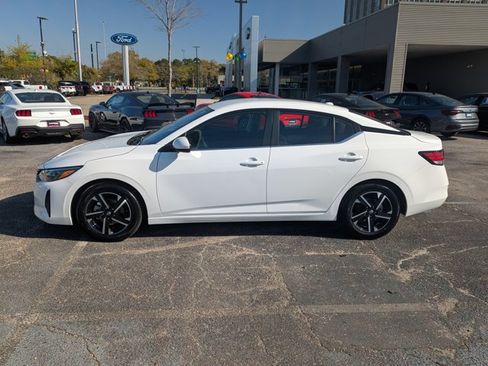 Used 2024 Nissan Sentra SV image 8
