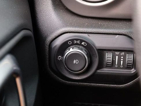 Used 2019 Jeep Wrangler Unlimited Sport AWD/4WD image 20