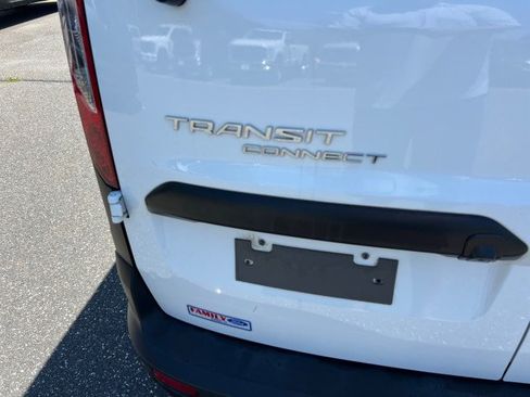Used 2022 Ford Transit Connect XL FWD image 27