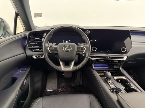 Certified 2026 Lexus RX 350 Premium Plus w/ Accessory Package (Z1) FWD image 17