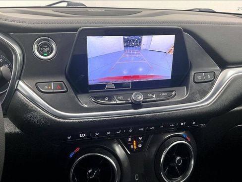 Used 2022 Chevrolet Blazer LT FWD image 22