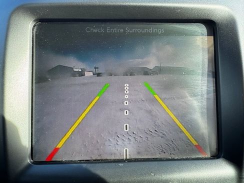 Used 2015 Jeep Cherokee Latitude w/ Cold Weather Group image 4