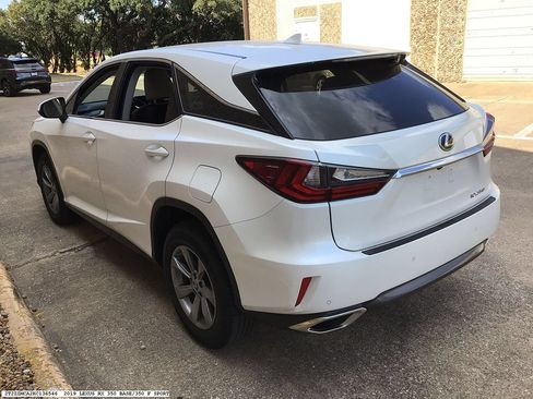 Used 2019 Lexus RX 350 FWD w/ Accessory Package image 5