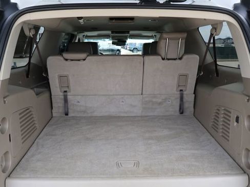 Used 2020 GMC Yukon XL SLT w/ Open Road Package image 8