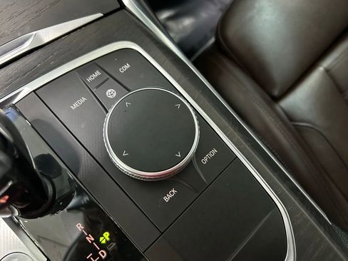 Used 2019 BMW 330i Sedan w/ Convenience Package image 47