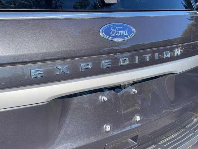 Used 2024 Ford Expedition XLT AWD/4WD image 34