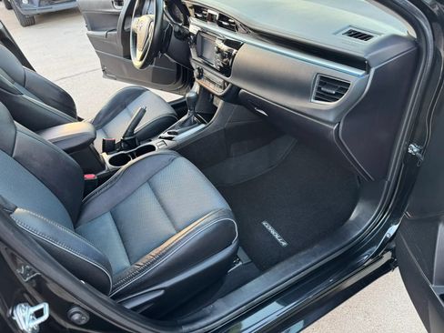 Used 2016 Toyota Corolla S w/ Driver Convenience Package FWD image 9