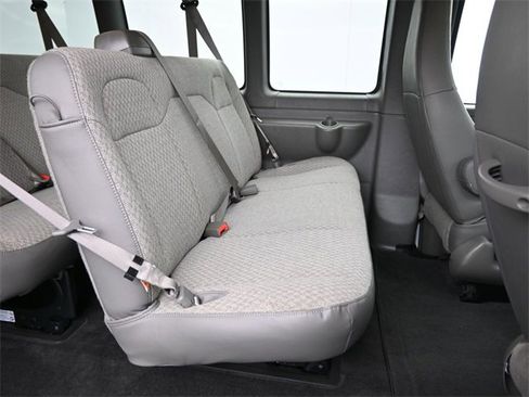 New 2025 GMC Savana 3500 LT w/ LT Preferred Equipment Group image 11