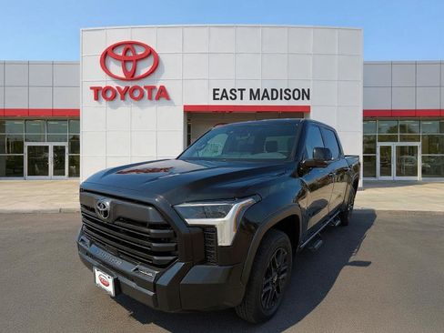 New 2026 Toyota Tundra Limited AWD/4WD image 1